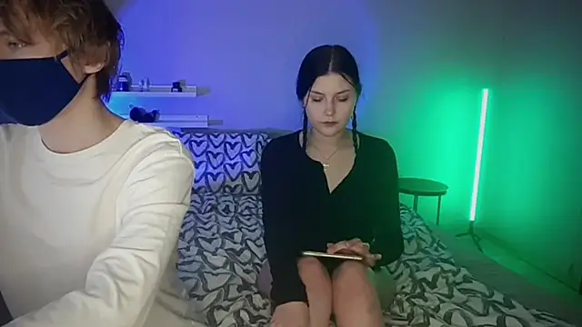 Snapshot of ParisKyoto chatting on February 21, 2025, 2:27 pm ParisKyoto online show from February 21, 2025, 2:27 pm