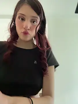 AngelRuby online show from April 18, 2026, 7:07 pm