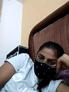 Snapshot of fuungirl38 chatting on May 8, 2026, 5:51 pm fuungirl38 online show from May 8, 2026, 5:51 pm