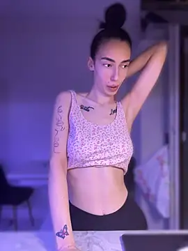 Snapshot of Celine_Roxelle chatting on April 7, 2026, 8:09 pm Celine Roxelle online show from April 7, 2026, 8:09 pm