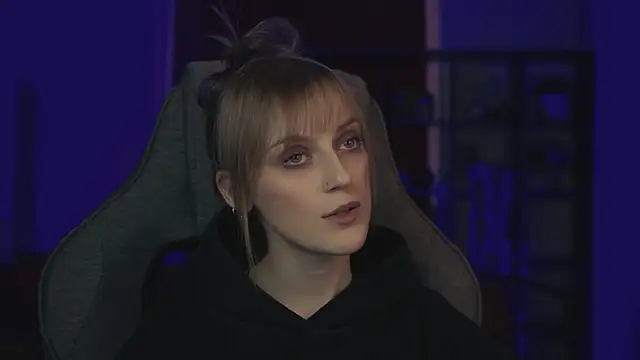 Snapshot of KiraMontoya chatting on February 3, 2026, 6:22 am KiraMontoya online show from February 3, 2026, 6:22 am