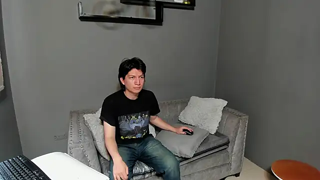 Snapshot of Golden-Boyy chatting on March 2, 2025, 12:22 pm Golden-Boyy online show from March 2, 2025, 12:22 pm