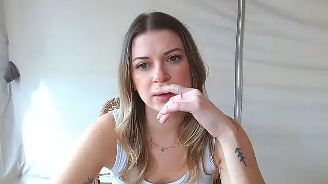 rileydepp online show from March 13, 2025, 8:43 pm