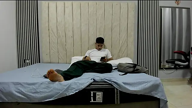 ANDRES STUD online show from February 17, 2026, 3:58 am