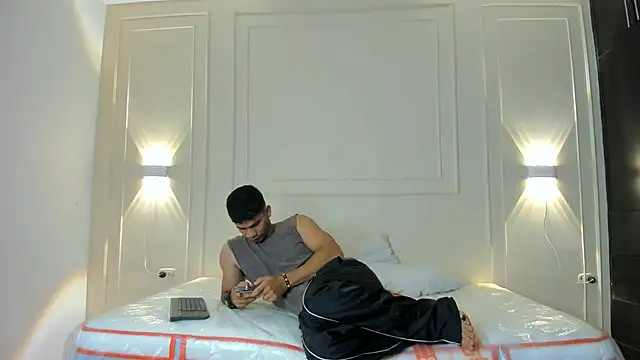 Snapshot of ANDRES_STUD chatting on June 22, 2026, 3:47 am ANDRES STUD online show from June 22, 2026, 3:47 am