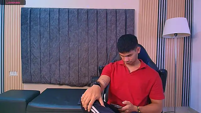 Snapshot of ANDRES_STUD chatting on July 10, 2026, 4:28 am ANDRES STUD online show from July 10, 2026, 4:28 am