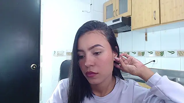 julieta fn online show from March 28, 2026, 2:16 pm