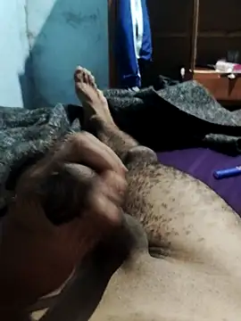 Kesleytmk online show from October 15, 2025, 10:26 am