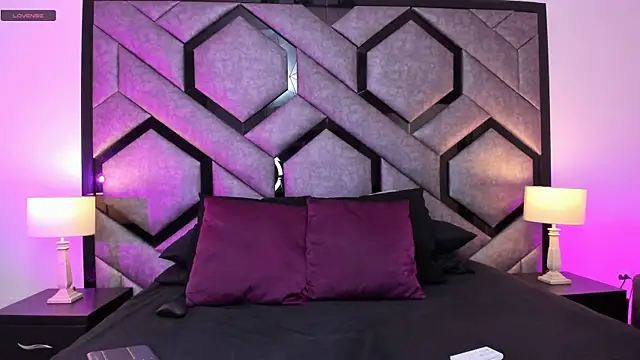 Manu bauer online show from February 18, 2026, 2:46 pm