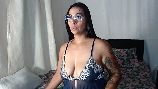 Daphne Gabor online show from March 11, 2025, 1:16 am