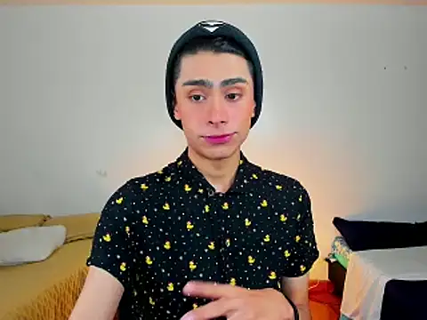 Snapshot of steve__gray chatting on February 4, 2025, 2:21 pm steve gray online show from February 4, 2025, 2:21 pm