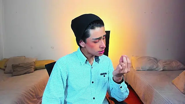 Snapshot of steve__gray chatting on February 27, 2025, 6:53 pm steve gray online show from February 27, 2025, 6:53 pm