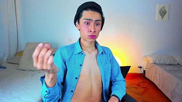 Snapshot of steve__gray chatting on March 22, 2025, 6:58 pm steve gray online show from March 22, 2025, 6:58 pm