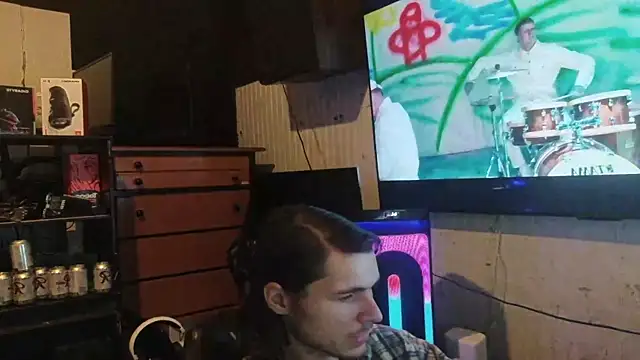 nuttyking2022 online show from February 7, 2026, 8:29 am