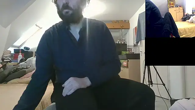 Snapshot of Mastersanges chatting on February 11, 2026, 4:56 pm Mastersanges online show from February 11, 2026, 4:56 pm