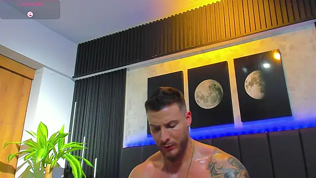 Snapshot of David_blake_ chatting on February 6, 2025, 6:40 am David blake online show from February 6, 2025, 6:40 am