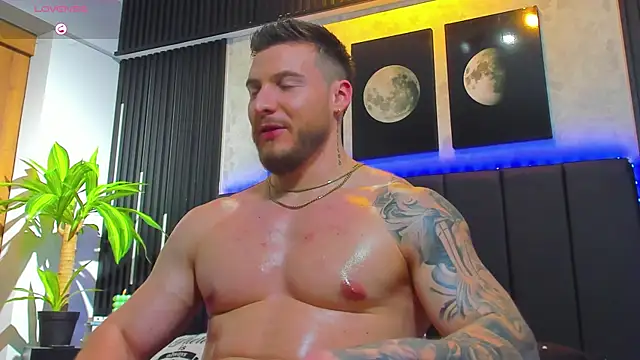 Snapshot of David_blake_ chatting on February 18, 2025, 10:05 am David blake online show from February 18, 2025, 10:05 am