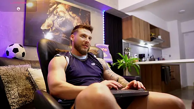 Snapshot of David_blake_ chatting on October 21, 2025, 4:24 am David blake online show from October 21, 2025, 4:24 am