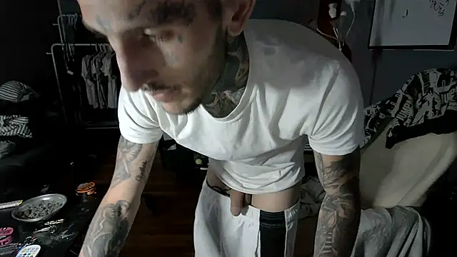 BadJewfucks online show from June 4, 2026, 5:24 am