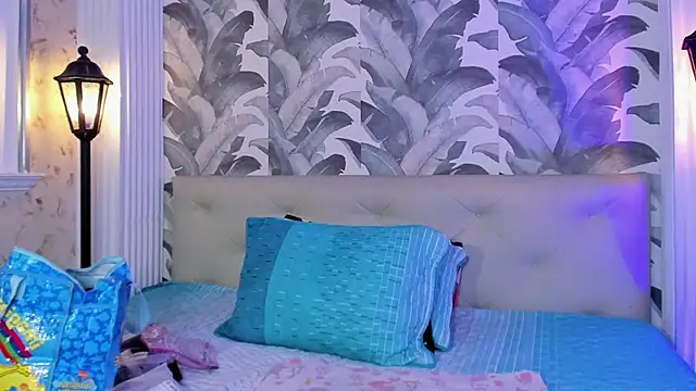 Sami Evanns online show from November 12, 2025, 3:18 am