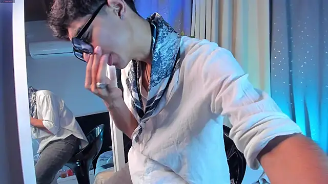 NovaaWheler online show from September 11, 2025, 3:45 pm