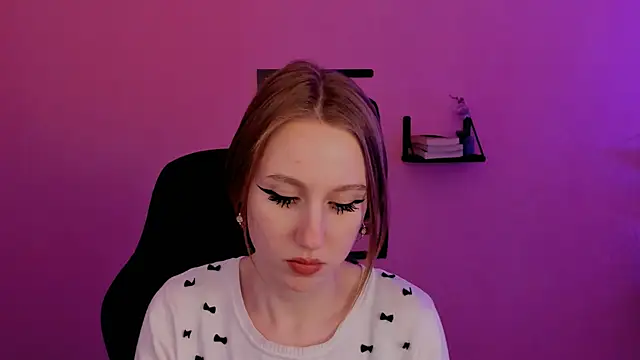 DariaTate online show from February 21, 2025, 3:21 pm