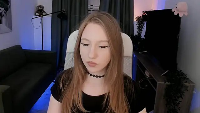 DariaTate online show from March 31, 2026, 9:21 am