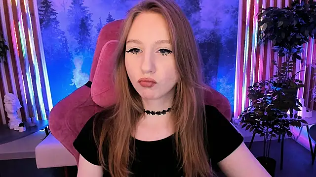 DariaTate online show from April 7, 2026, 11:10 am