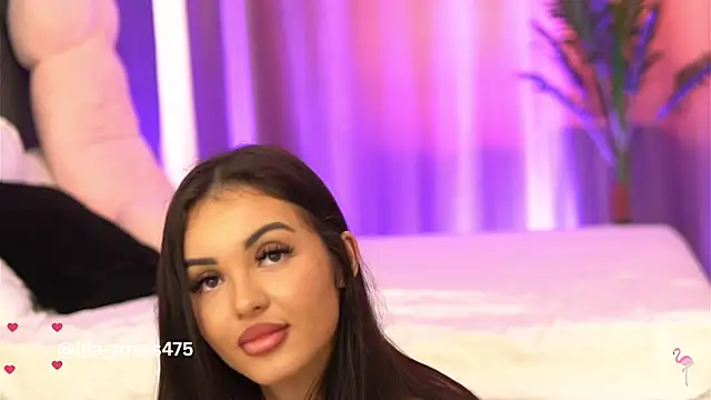 Snapshot of LilaRoses chatting on June 25, 2026, 5:12 am LilaRoses online show from June 25, 2026, 5:12 am