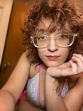 Snapshot of grassXass420 chatting on May 23, 2026, 5:45 am grassXass420 online show from May 23, 2026, 5:45 am