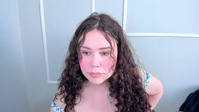 Snapshot of _leana_ chatting on June 1, 2026, 3:03 pm leana online show from June 1, 2026, 3:03 pm