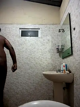 Snapshot of Rishwithr chatting on October 21, 2025, 2:18 pm Rishwithr online show from October 21, 2025, 2:18 pm