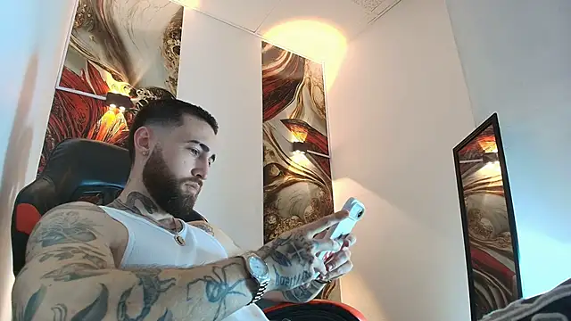 Snapshot of Luke_davis01 chatting on May 29, 2026, 1:09 pm Luke davis01 online show from May 29, 2026, 1:09 pm