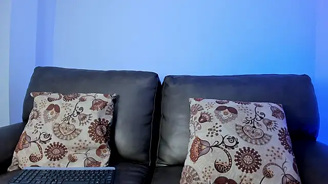 Sara Falak online show from March 11, 2025, 1:45 pm