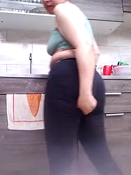 Saori Sann  online show from March 2, 2025, 7:12 pm