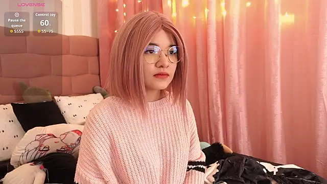 NataliaNovak online show from February 2, 2026, 9:24 pm