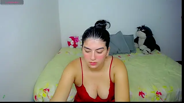 Snapshot of hello_kityy25 chatting on July 19, 2026, 3:43 am hello kityy25 online show from July 19, 2026, 3:43 am
