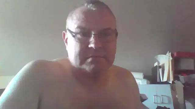 mkestr69 online show from September 19, 2025, 3:24 pm