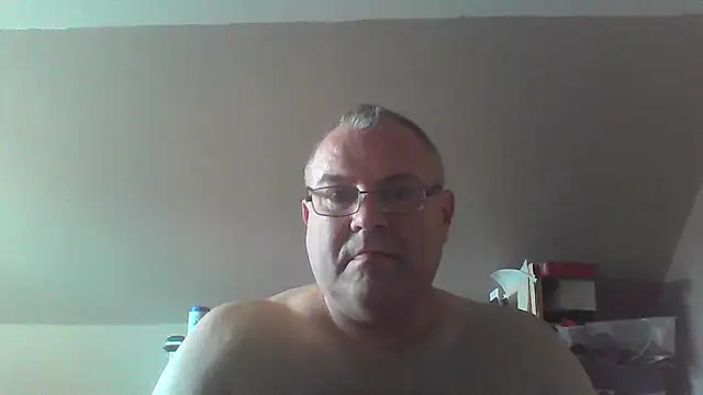 mkestr69 online show from September 24, 2025, 3:48 pm
