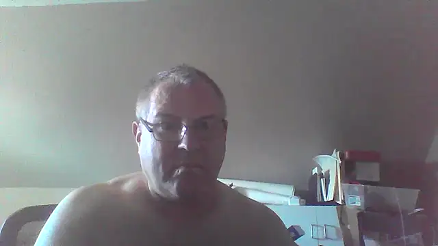 mkestr69 online show from October 10, 2025, 5:12 pm