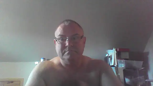 mkestr69 online show from November 1, 2025, 8:00 pm