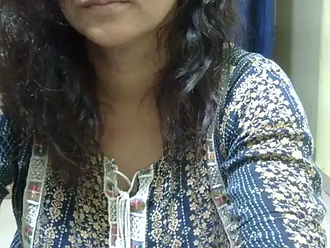 Your cutiepie  online show from October 9, 2025, 6:50 pm