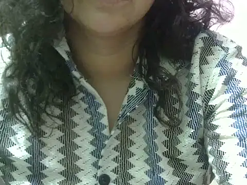 Your cutiepie  online show from May 13, 2026, 3:59 am