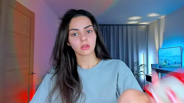 EmiliaZen online show from February 12, 2026, 3:40 pm