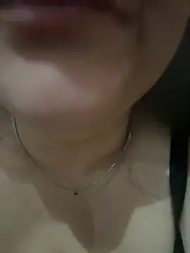 daianaspencer online show from April 10, 2026, 6:51 am