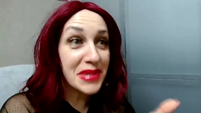 FetishLady89 online show from October 8, 2025, 7:00 pm