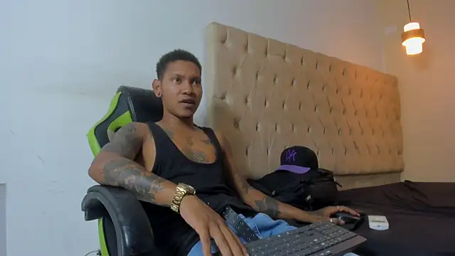 blackdirty420 online show from November 17, 2025, 3:29 pm