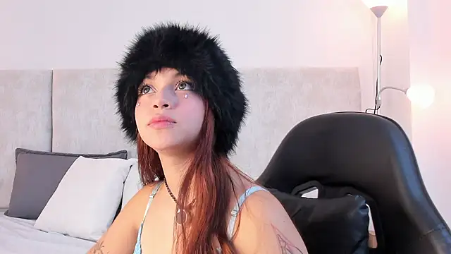 Snapshot of Giselle_Lauren chatting on January 16, 2026, 10:14 pm Giselle Lauren online show from January 16, 2026, 10:14 pm