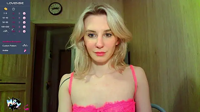 Caramel piegirl online show from March 11, 2025, 7:25 pm