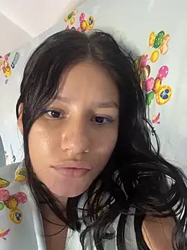 Snapshot of Abbiee_8 chatting on September 21, 2025, 8:32 pm Abbiee 8 online show from September 21, 2025, 8:32 pm